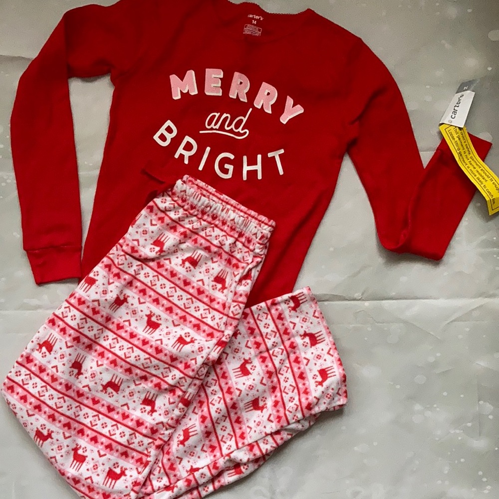 Carter’s Girls Christmas 🎄 PJ Set